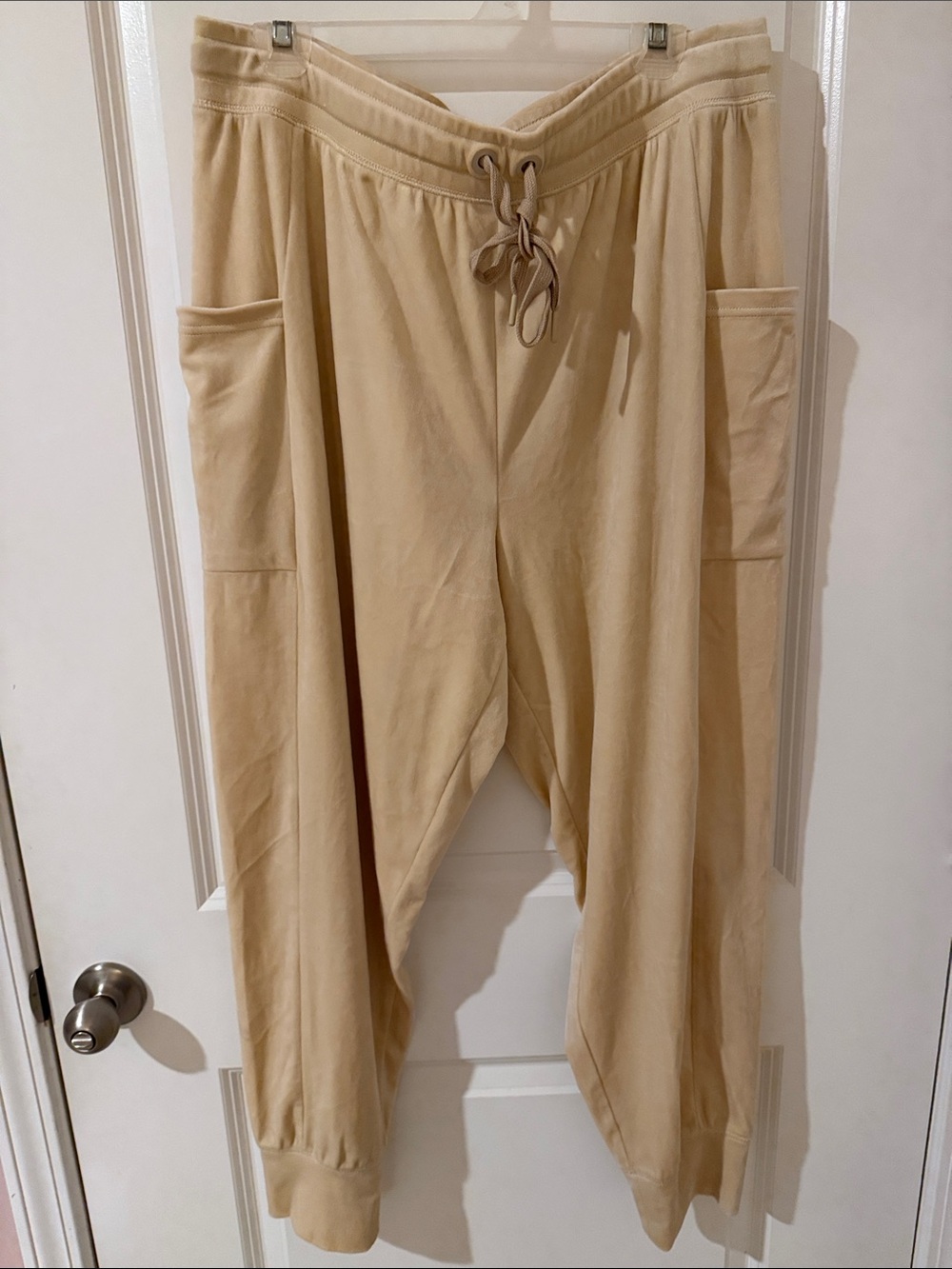 aerie Sand/Tan Drawstring Cargo Joggers
